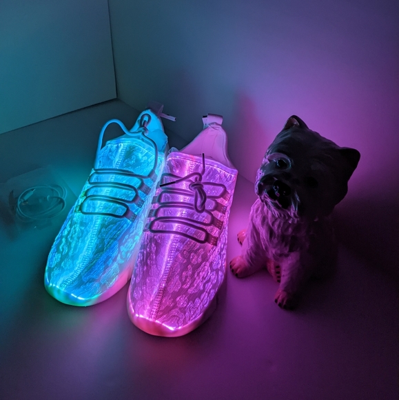 Women men Mesh light up led white sneakers size 9 women, size 7.5 men